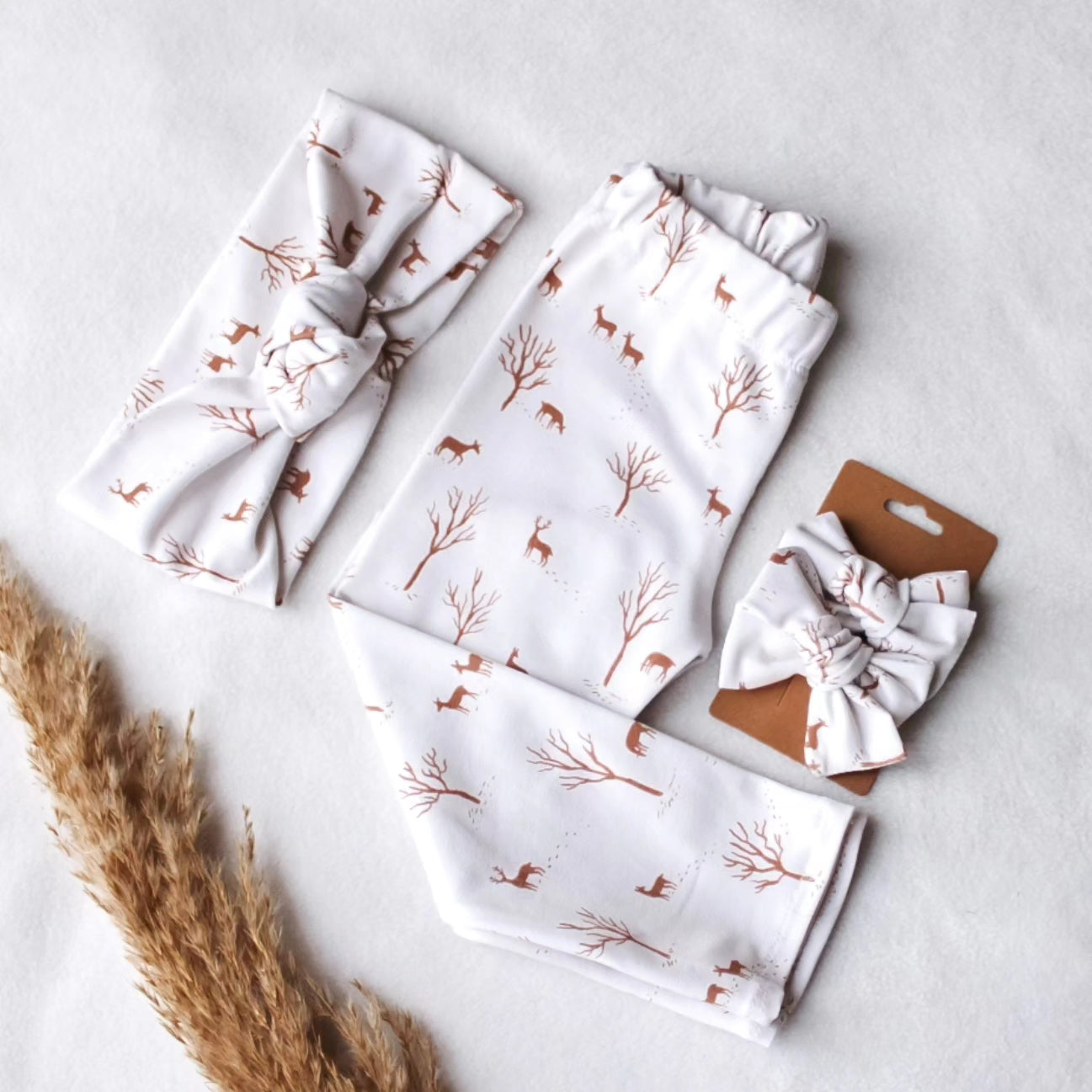 Wild Reindeer Leggings