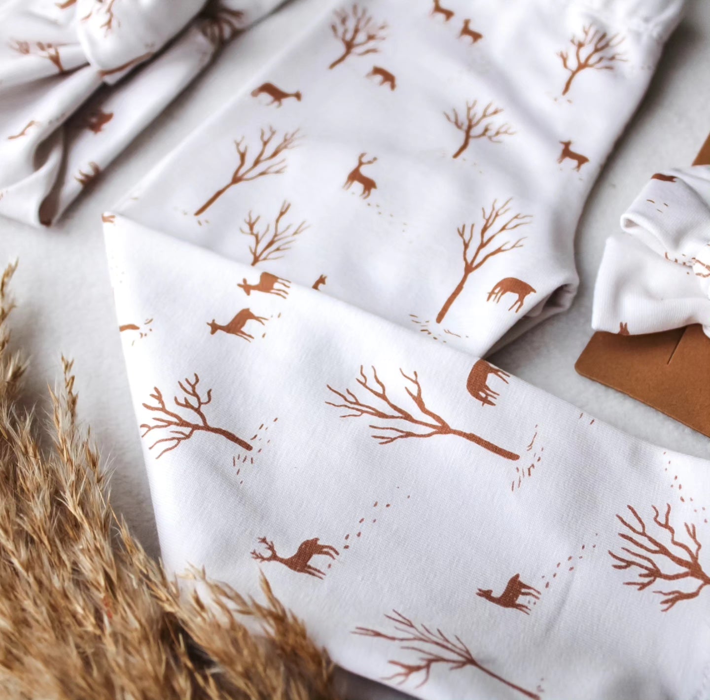 Wild Reindeer Leggings