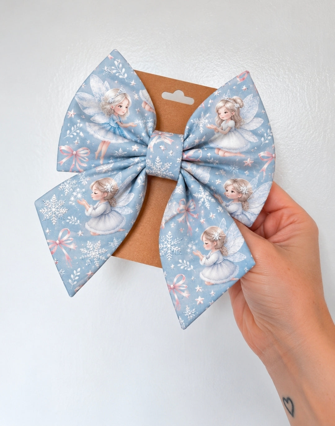 Frosted Fairytale Sailor Bow